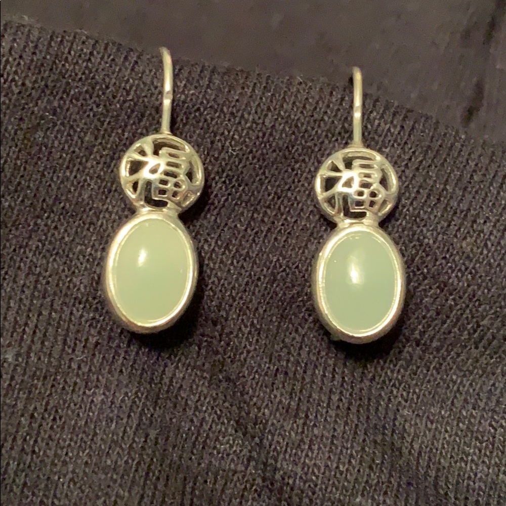 *NWOT* Silver Zen Gemstone drop Earrings